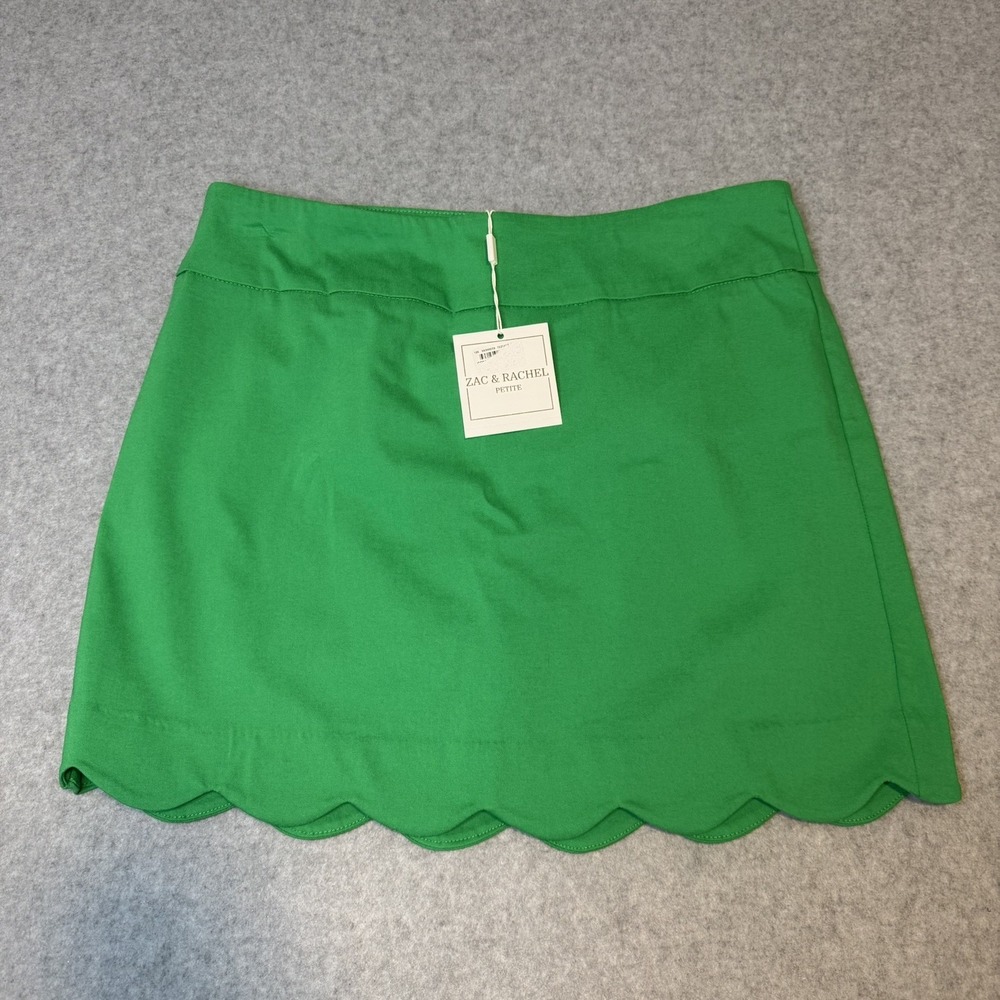 Zac & Rachel Women's Petite Skort Green Scalloped Hem Size 10P NWT MSRP $50